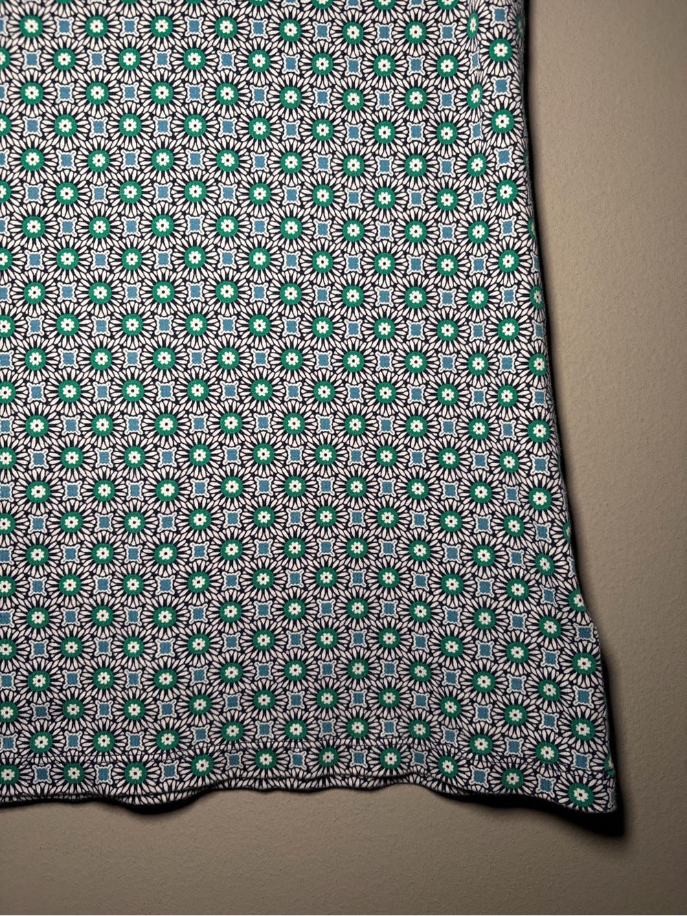 Lands' End Floral Tank Top Women’s XS Green Blue White Geometric Print Cotton - Picture 3 of 10